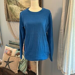 NWOT Women’s L Duluth sweatshirt